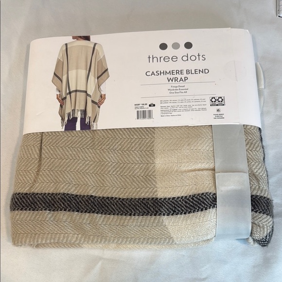 Three Dots Cashmere Blend Wrap, Cream plaid, OSFA, fringe detail, soft! NWT - Picture 6 of 6